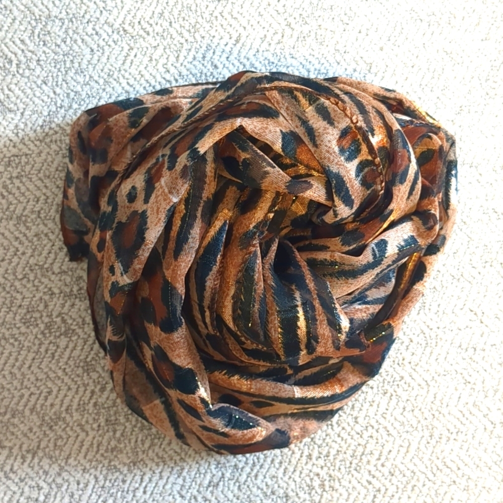 LEOPARD rectangular scarf - Picture 1 of 5